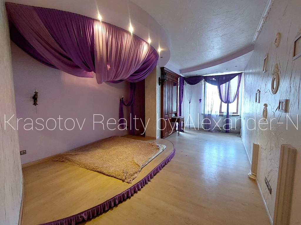 продажа трехкомнатной квартиры номер A-173728 в Приморском районе, фото номер 27
